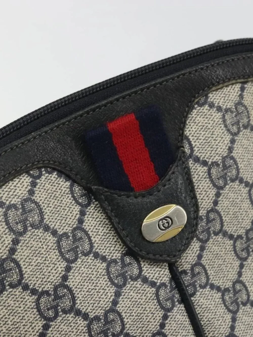 GUCCI GG Supreme Sherry Line Shoulder Bag PVC Navy Gold Auth 175532